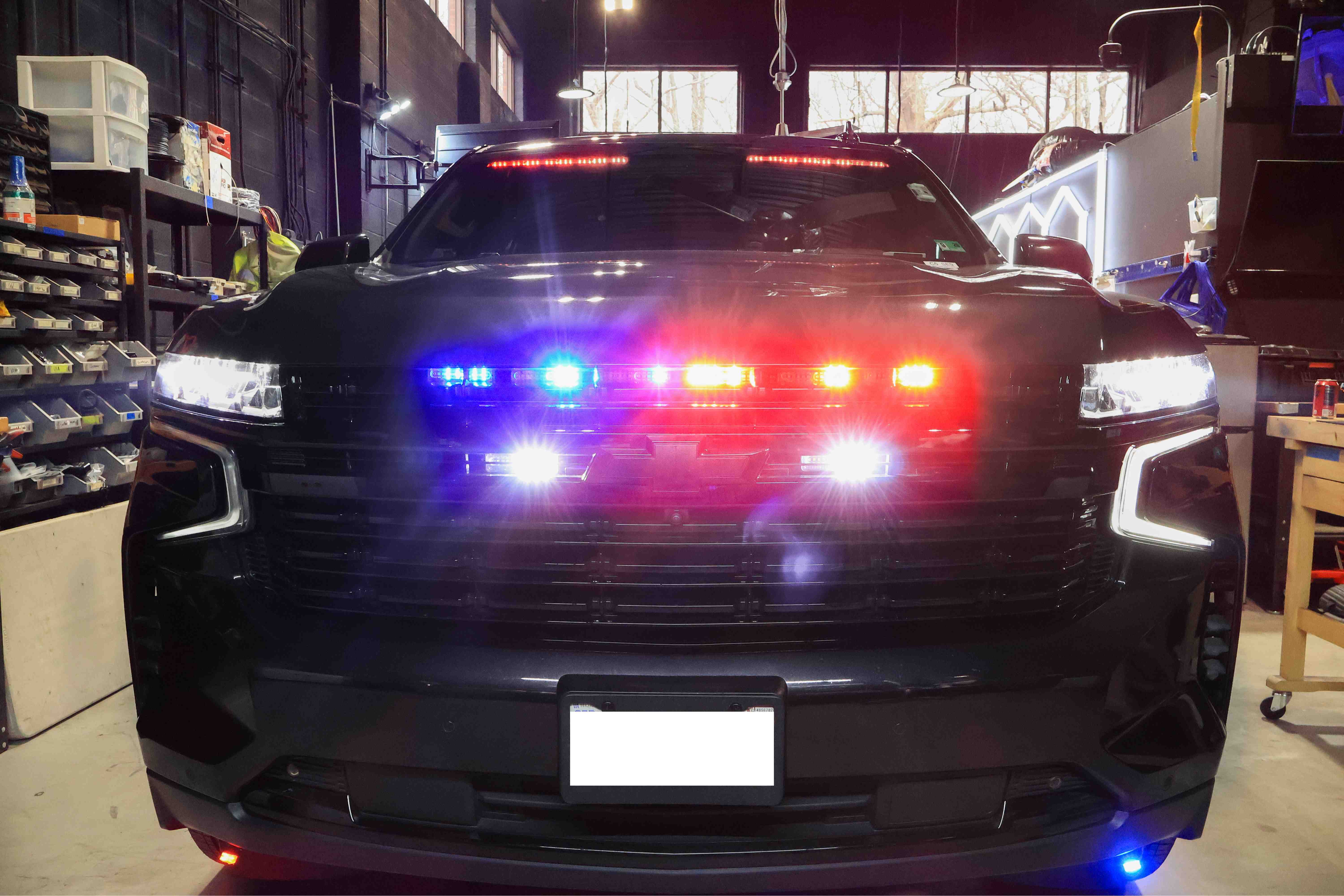 Law enforcement vehicle with emergency lights